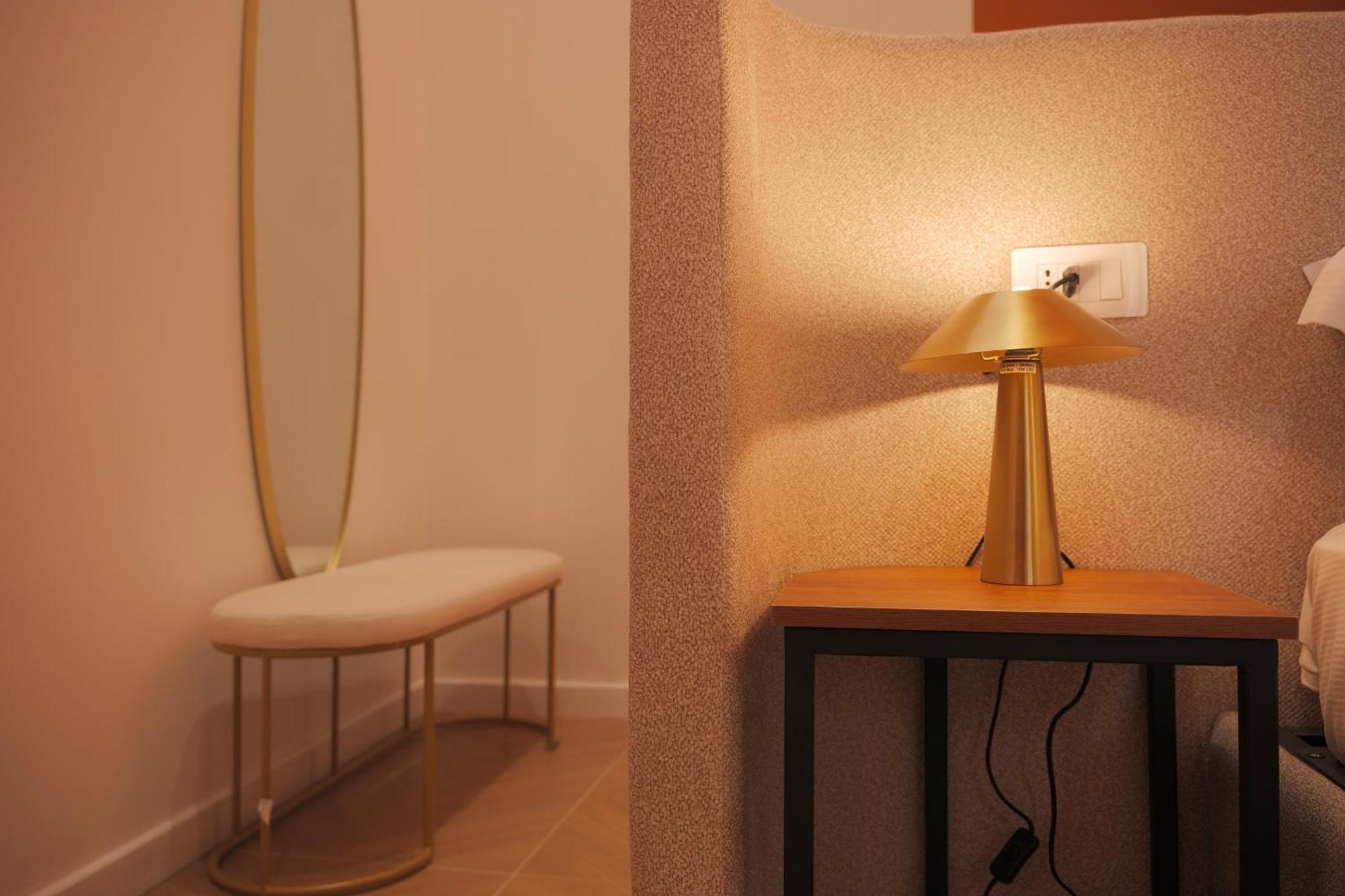 Toledo Luxury Rooms - Lr Collection Naples Exterior photo