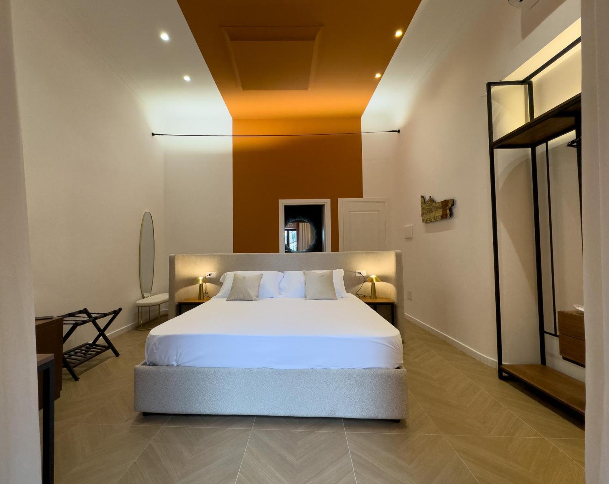 Toledo Luxury Rooms - Lr Collection Naples Exterior photo