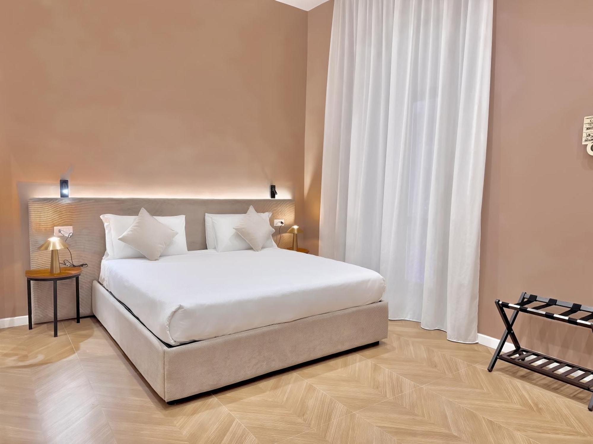 Toledo Luxury Rooms - Lr Collection Naples Exterior photo